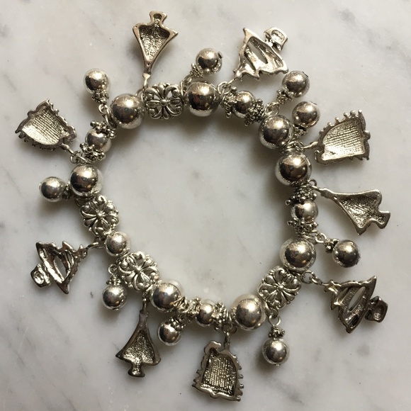 Christmas Charm Bracelet - Picture 3 of 3
